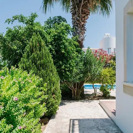 Aphrodite 3 Bedroom * Lachi